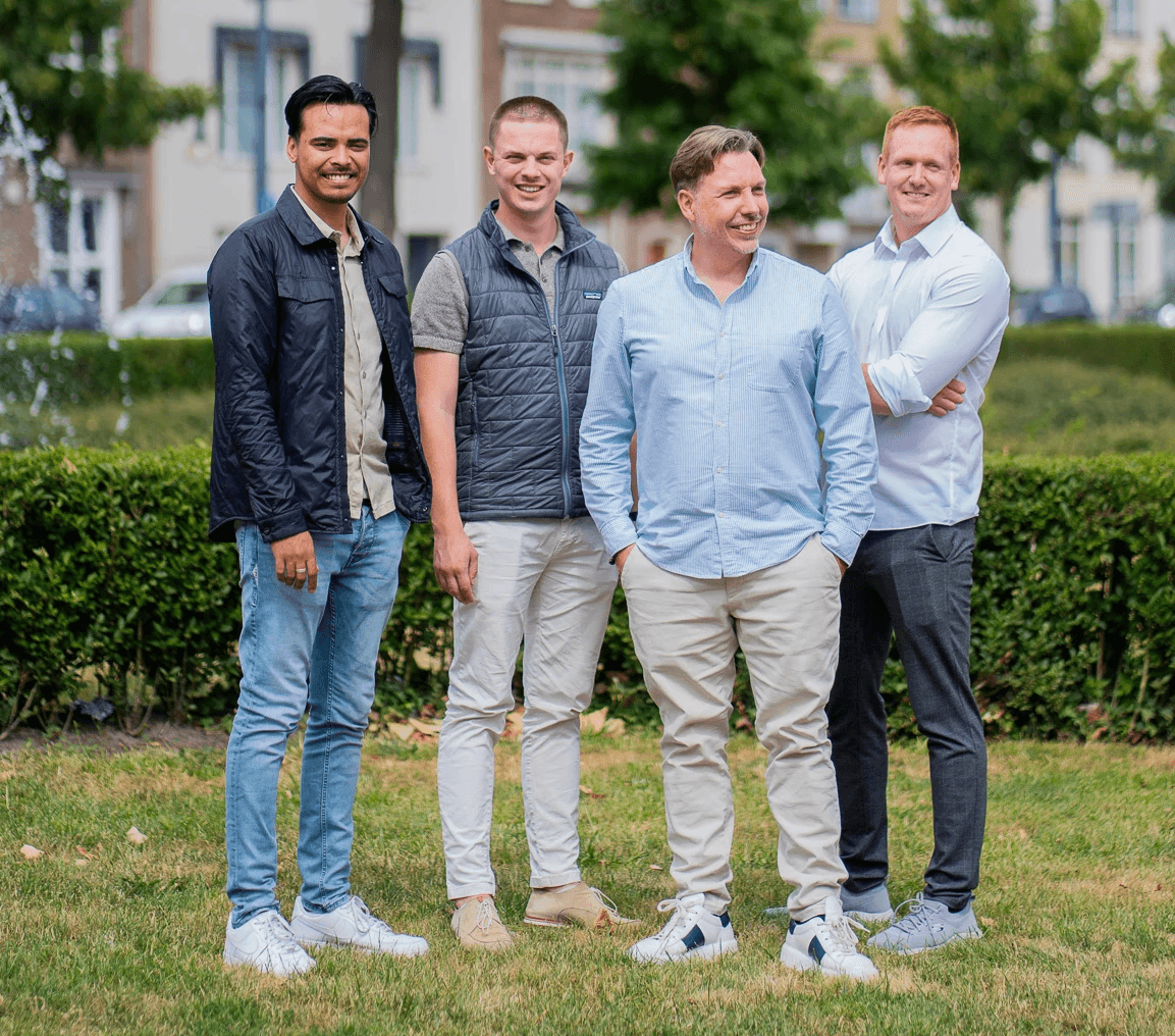 Werkplekken in de coworkingruimte bij Replikate
